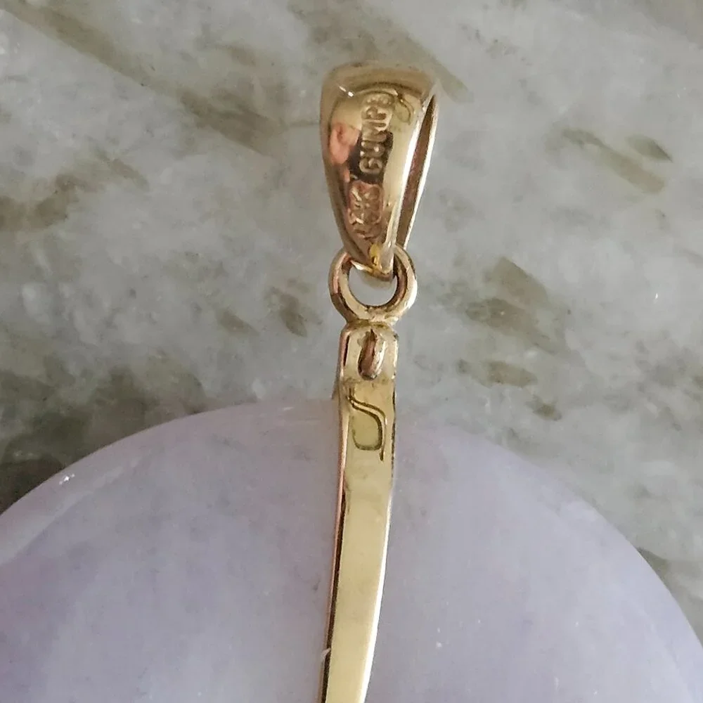 VINTAGE GUMPS 14K LAVENDER JADE GOOD LUCK BI CHINESE PENDANT NECKLACE ENHANCER